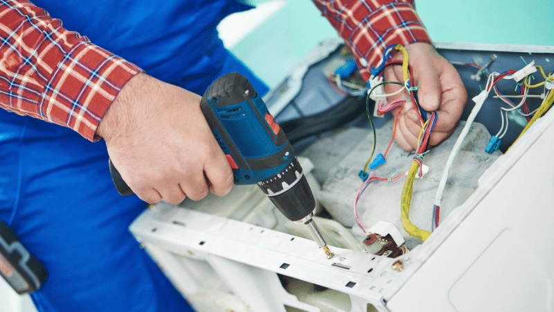 Kocaeli Daylux Daylux çamaşır makinesi kart tamiri – Su almama arızası orijinal parça ile giderildi. - Teknik servis örneği
